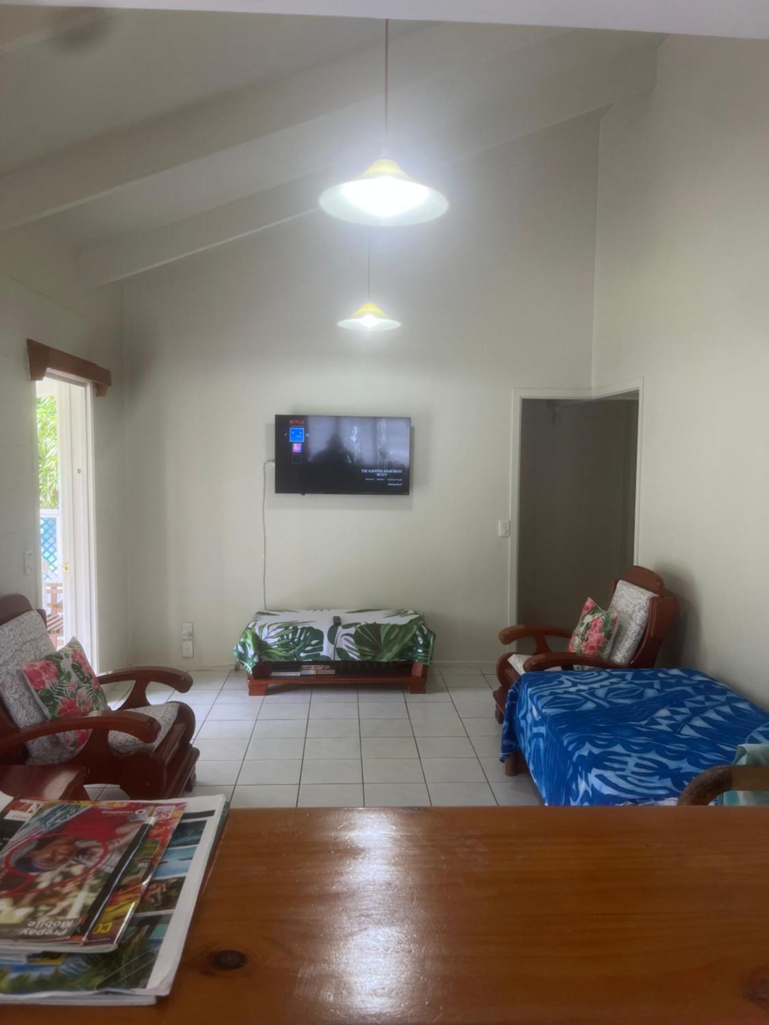 Sharnytas Guesthouse Air Conditioned Avarua Exterior photo